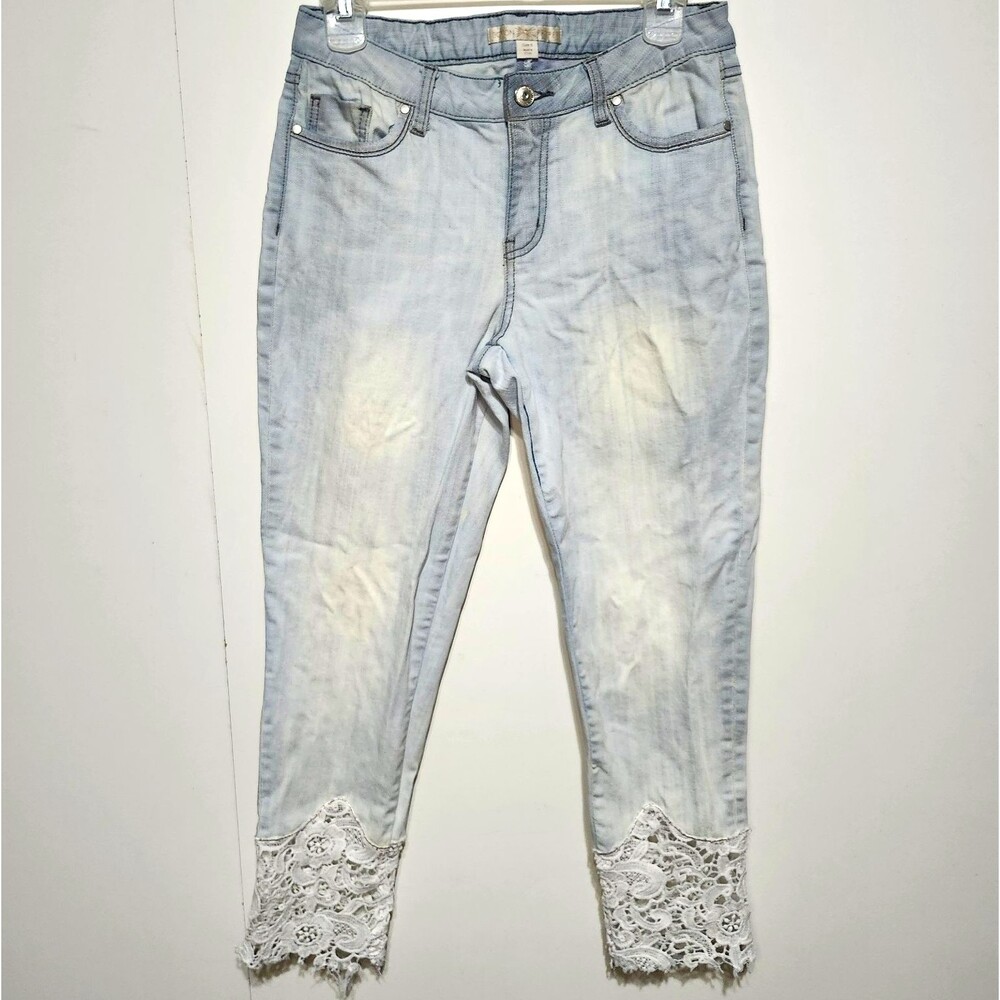 Boston Proper Lace Hem Capri Jeans Light Wash Cropped Denim Women's Size 6